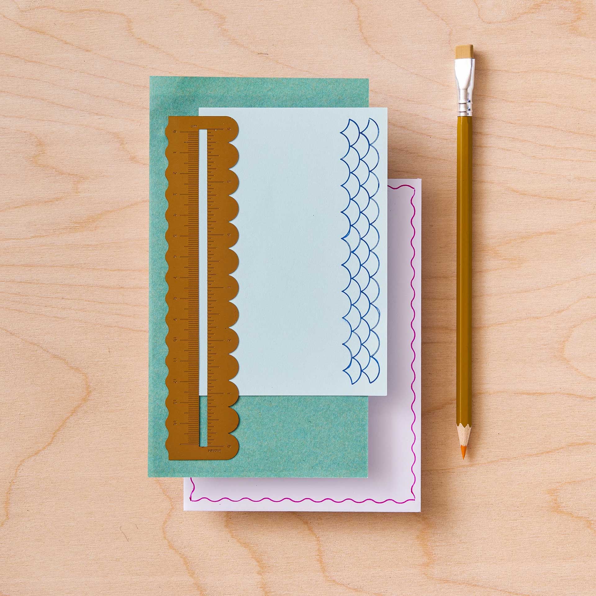 bullet journal liniaal 15 cm messing liniaal bronskleurig golvend another studio brass wavy ruler pynappel