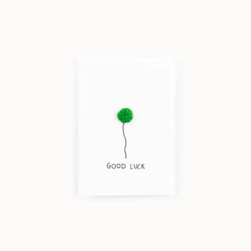 good luck pin klavertje vier