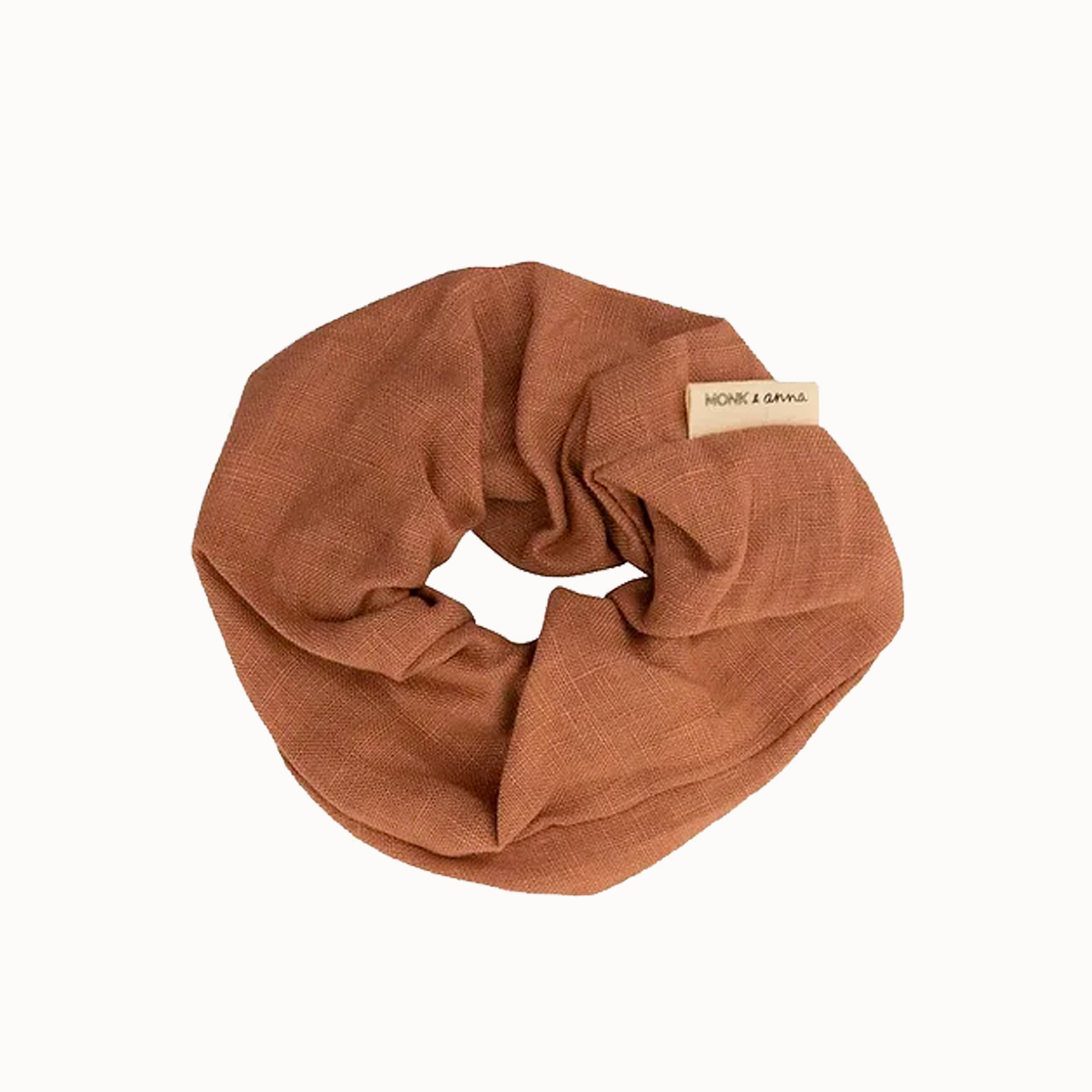 linnen scrunchie nougat haar scrunchie monk anna pynappel
