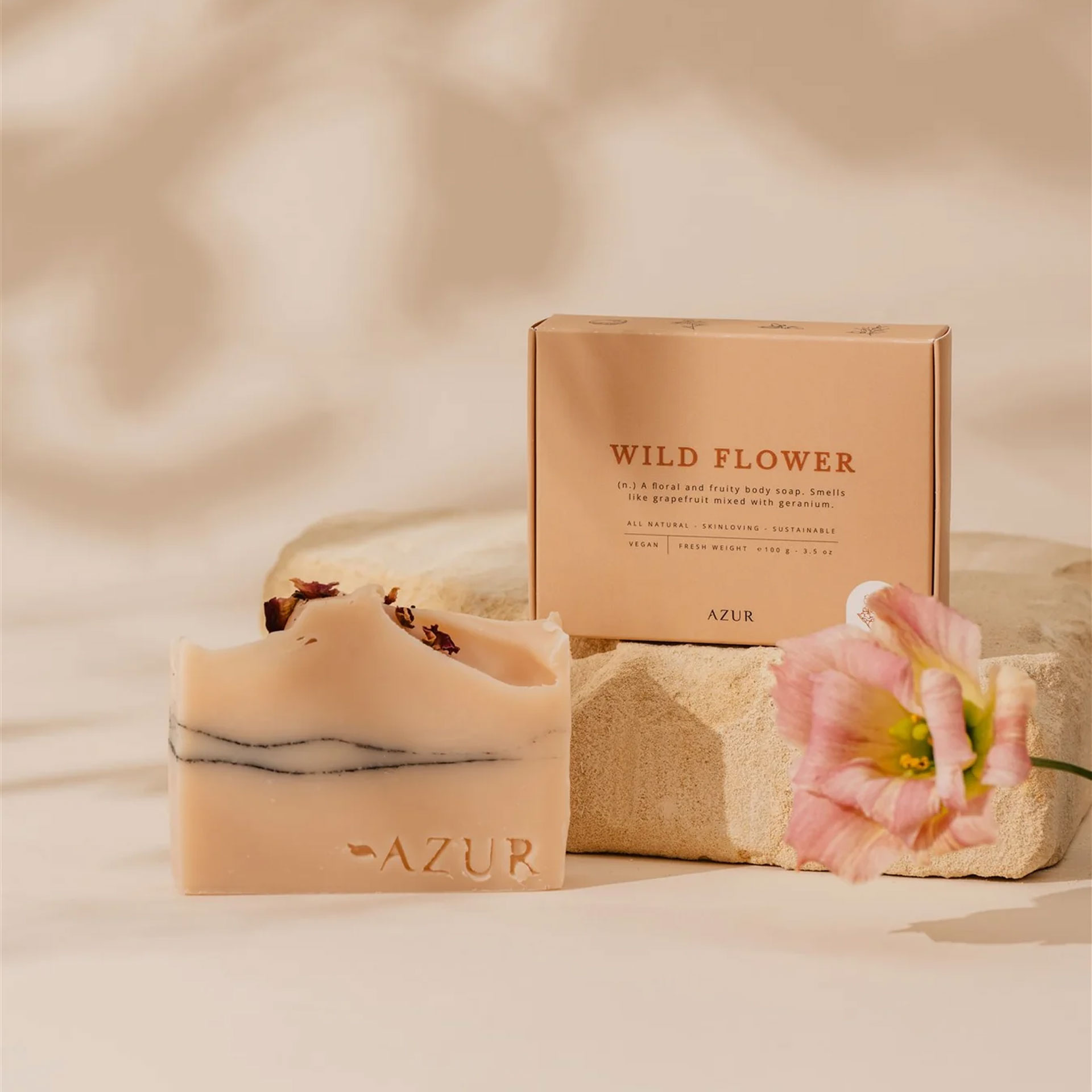 natuurlijke zeep bar wild flower azur natural bodycare bloemen zeep pynappel brievenbus cadeau