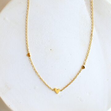 ketting met hartjes ketting goud ketting 3 hartjes bazou pynappel brievenbus cadeau