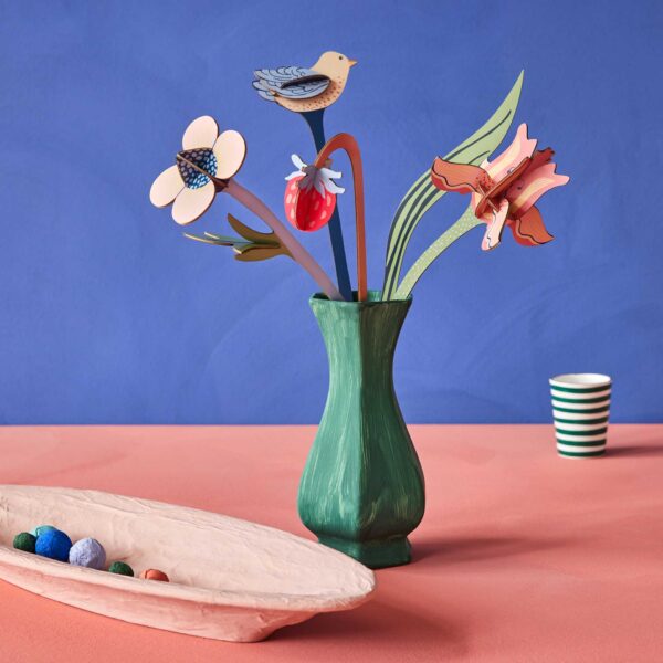 papieren bloemen studio roof william morris boeket bosje bloemen brievenbus cadeau