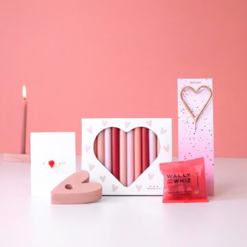 brievenbus cadeau valentijn i love you valentijnscadeau kaarsen pynappel