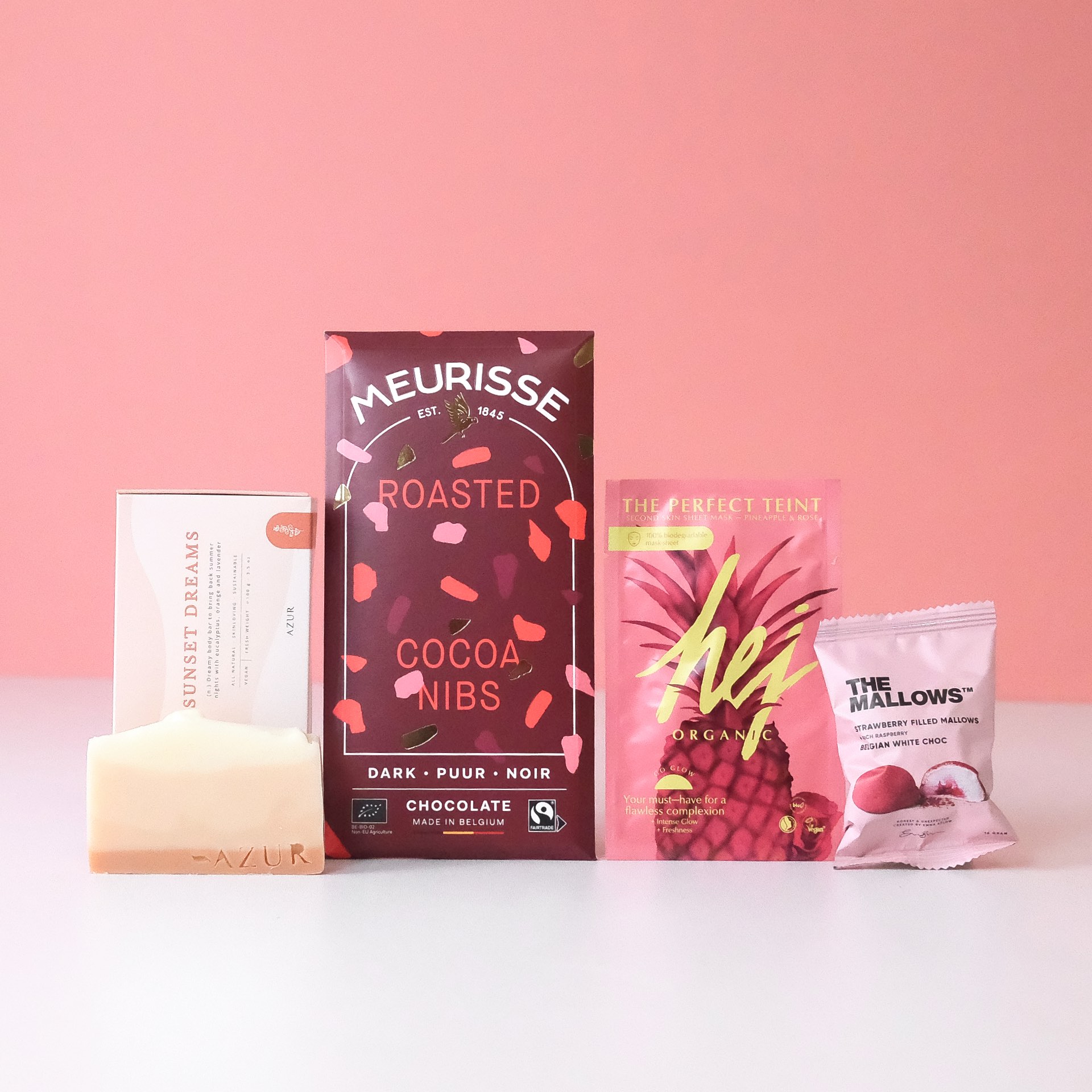 brievenbus cadeau verwenmoment chocolade gezichtsmasker natuurlijke zeep cadeau versturen pynappel