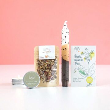 brievenbus cadeau nieuw huis bloemenzaden thee kaars brievenbus cadeau nieuwe woning