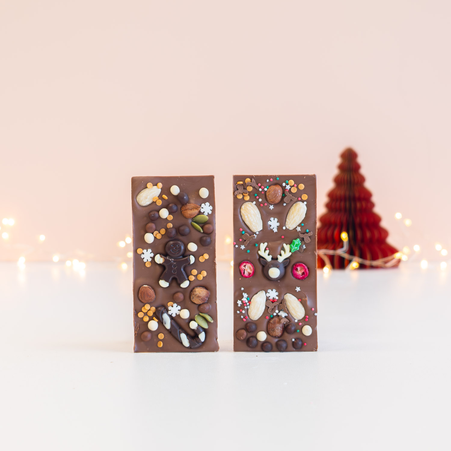 kerst chocoladereep cadeau luxe noten fruit dreamy chocolatez pynappel kerstcadeautje brievenbus
